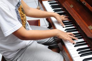 Học đàn piano ở đâu tốt Hà Nội