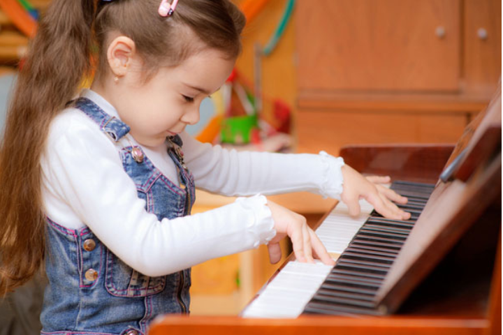 Cách đánh đàn piano bài happy birthday nhanh nhất