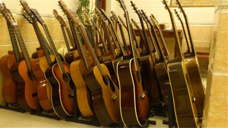 mua đàn guitar cũ ở hà nội