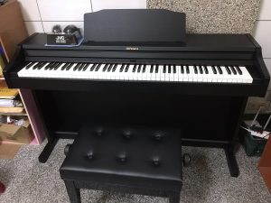 đàn piano điện roland rp-302